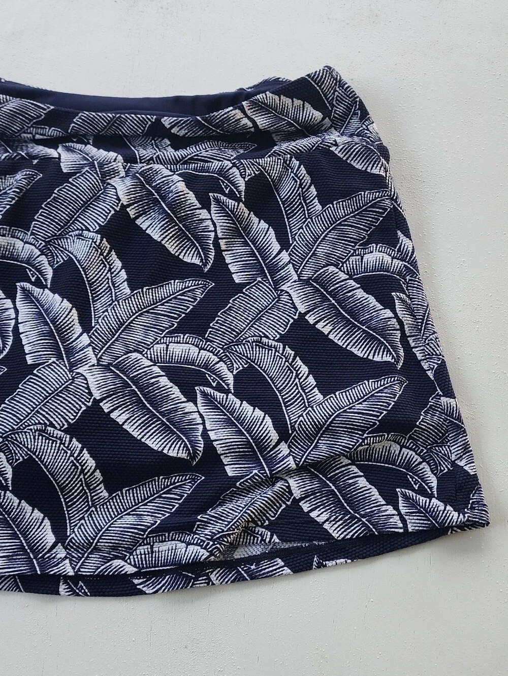 Tommy Bahama Navy and White Tropical Print Skirt